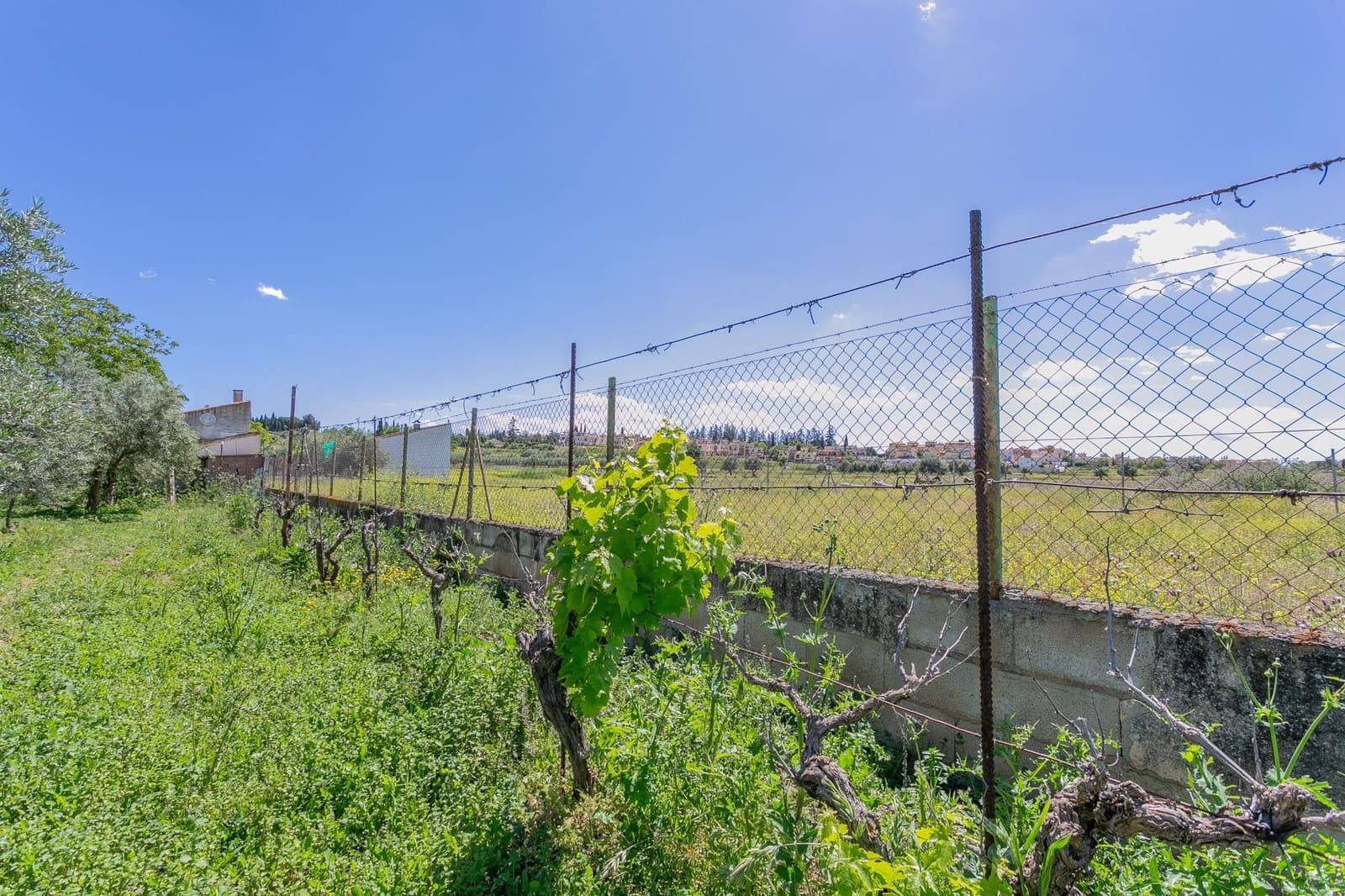 Terrain à Bâtir à vendre à Ogijares - 105 000 € (Ref: 9534198)