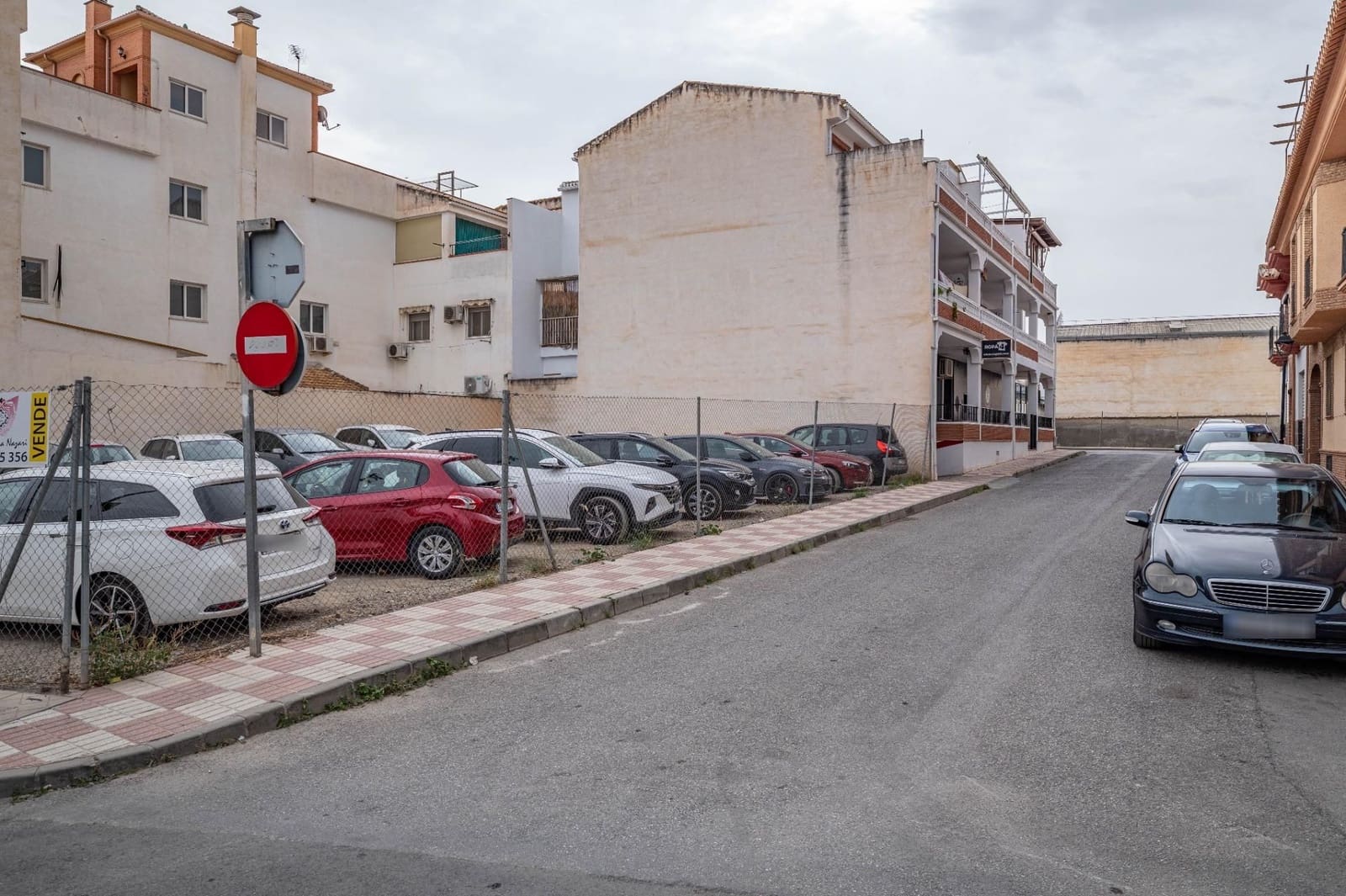 Building Plot for sale in Churriana de la Vega - € 350,000 (Ref: 9534199)