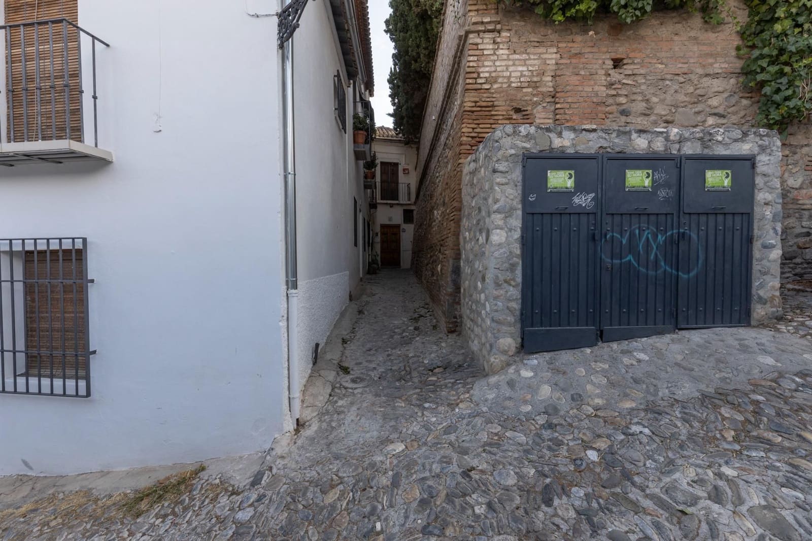2 slaapkamer Huis te koop in Granada stad - € 299.000 (Ref: 9534200)