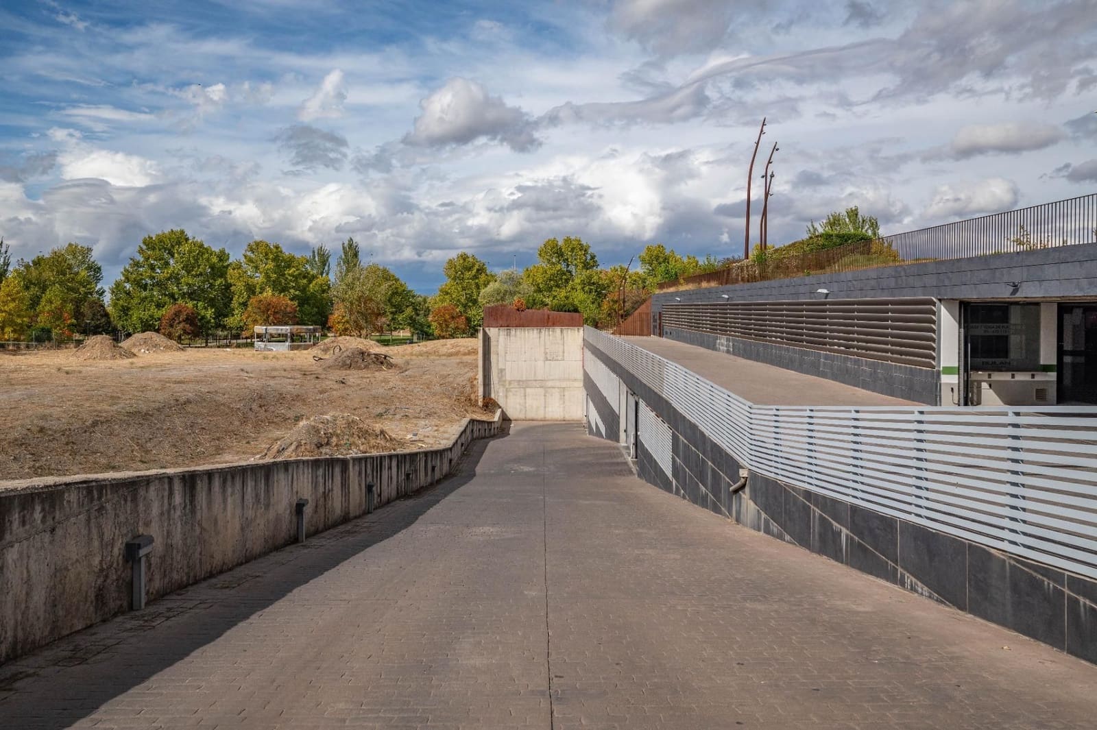 Garage te koop in Granada stad - € 35.000 (Ref: 9534202)