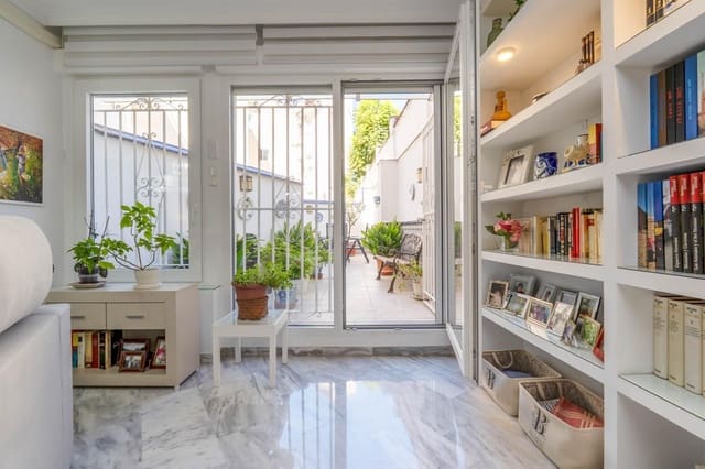 2 soveværelse Lejlighed til salg i Angustias - Chana - Encina, Granada by - € 299.000 (Ref: 9534203)