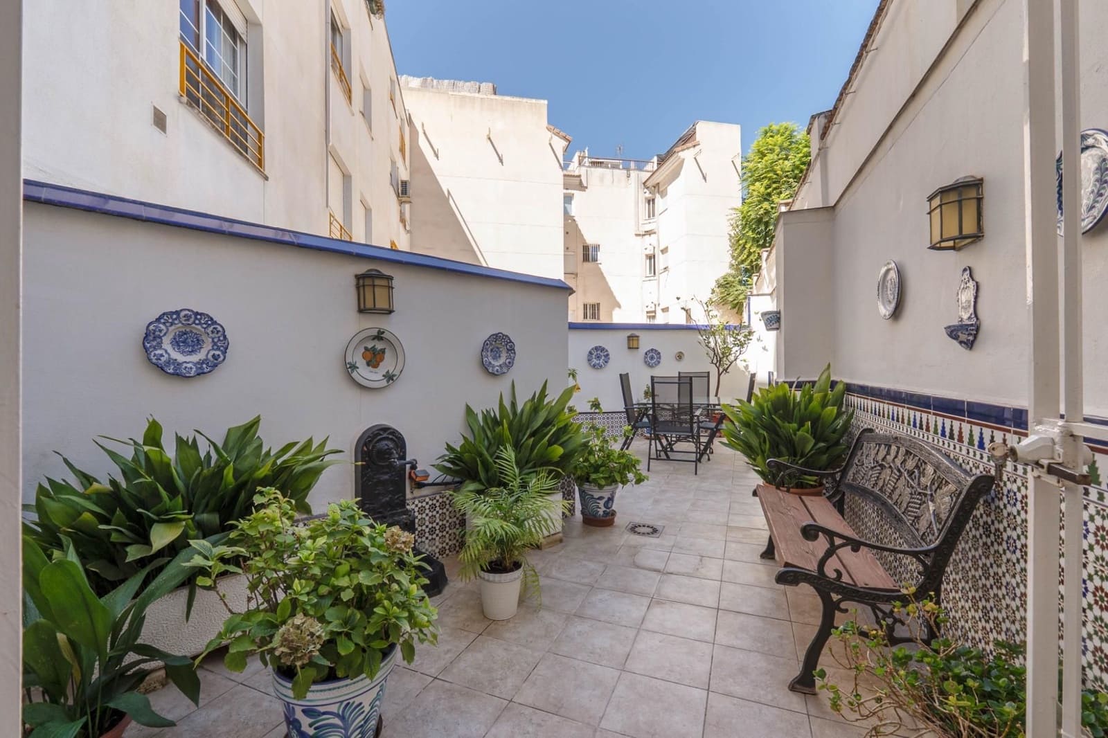 2 soveværelse Lejlighed til salg i Granada by - € 299.000 (Ref: 9534203)