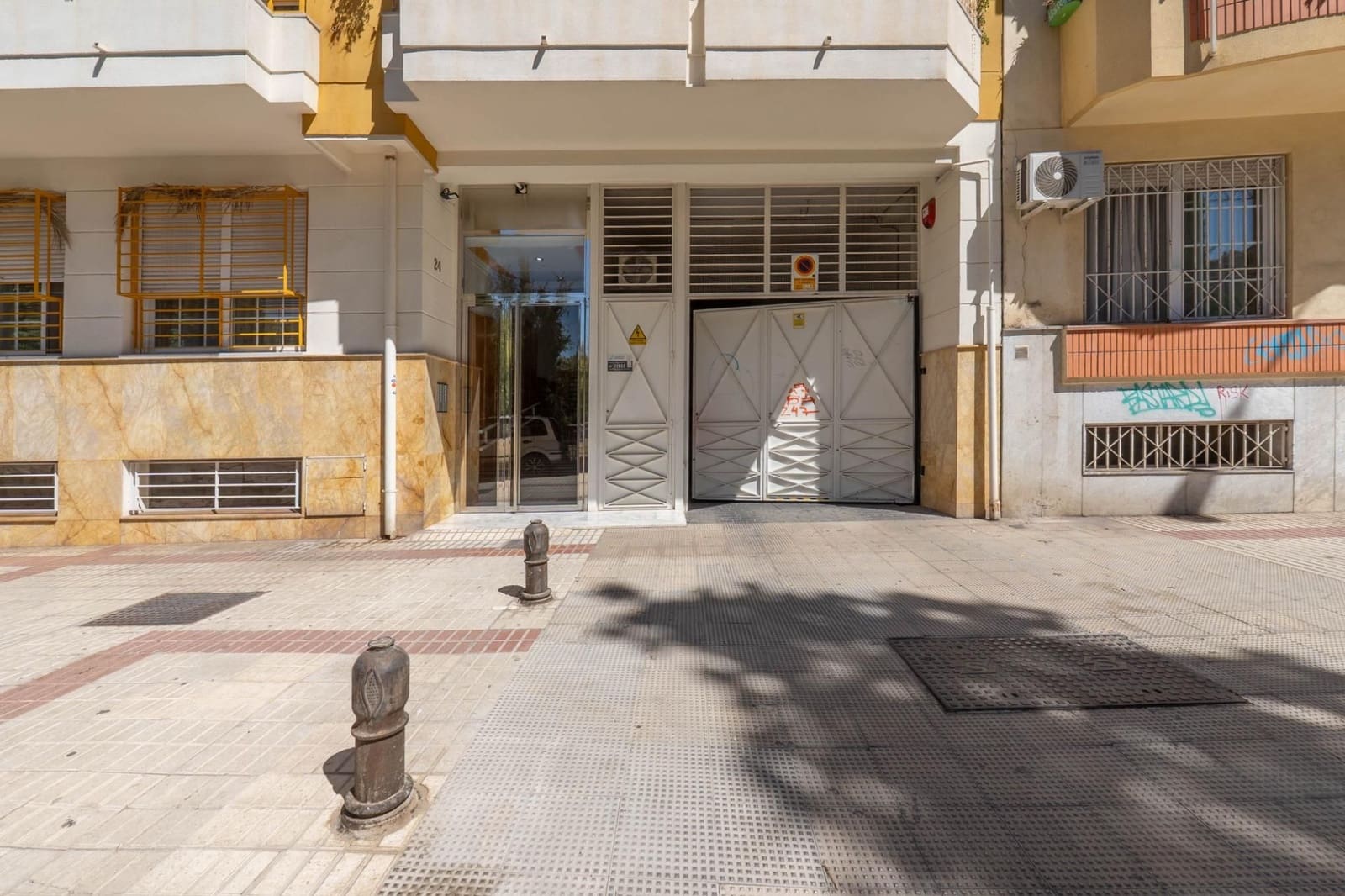 2 soveværelse Lejlighed til salg i Granada by - € 299.000 (Ref: 9534203)