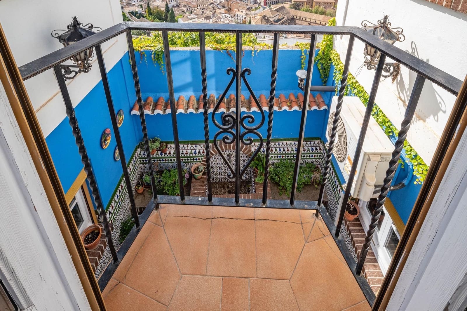 2 Zimmer Haus zu verkaufen in Granada Stadt - 375.000 € (Ref: 9534205)
