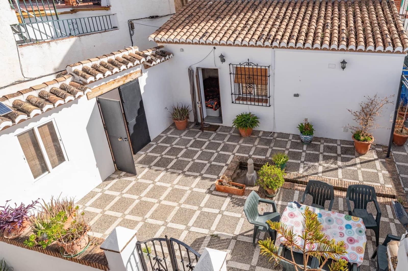 2 Zimmer Haus zu verkaufen in Granada Stadt - 375.000 € (Ref: 9534205)