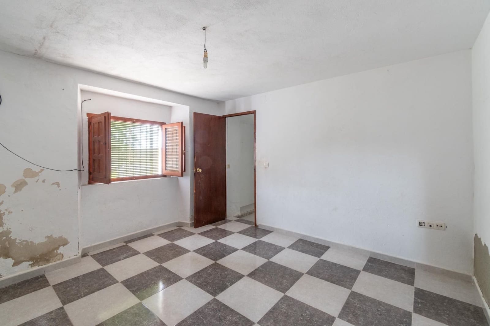 4 sovrum Finca/Hus på landet till salu i Arenas del Rey med garage - 165 000 € (Ref: 9534206)