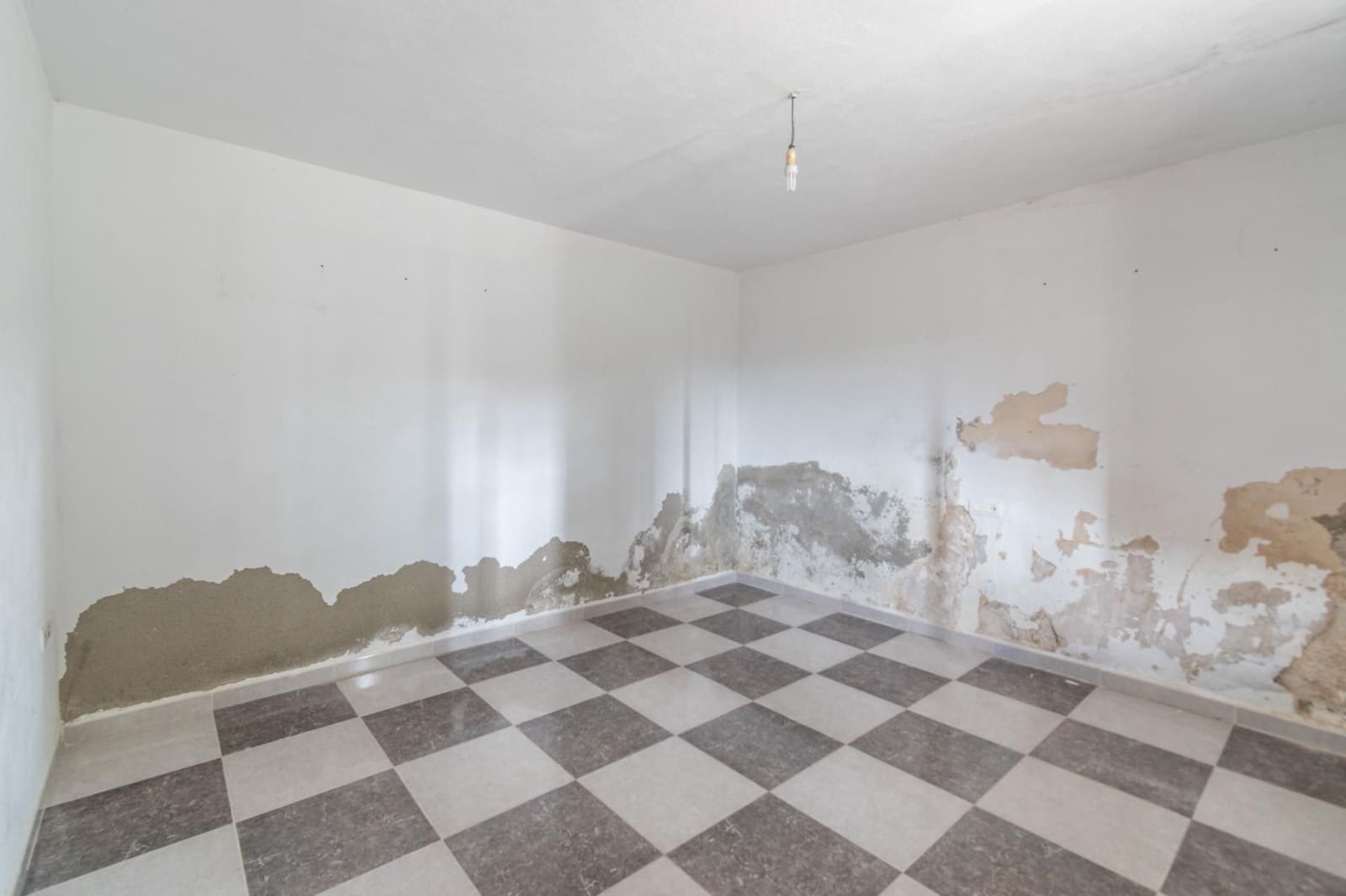 4 sovrum Finca/Hus på landet till salu i Arenas del Rey med garage - 165 000 € (Ref: 9534206)