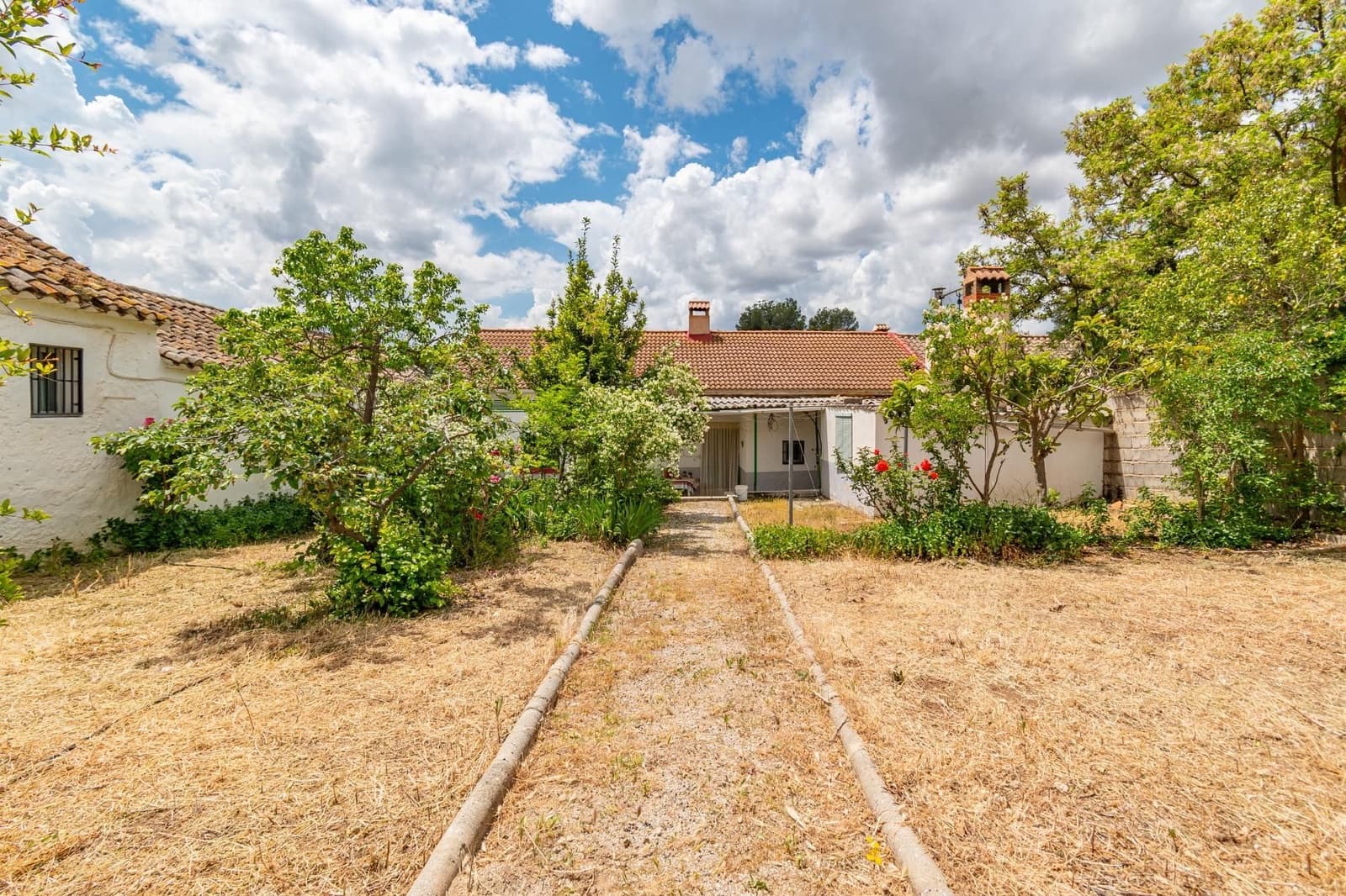 4 sovrum Finca/Hus på landet till salu i Arenas del Rey med garage - 165 000 € (Ref: 9534206)