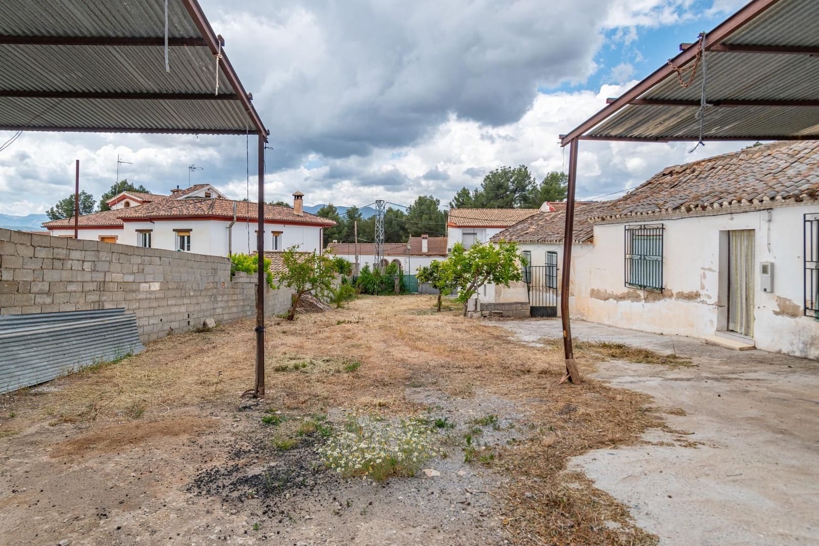 4 sovrum Finca/Hus på landet till salu i Arenas del Rey med garage - 165 000 € (Ref: 9534206)