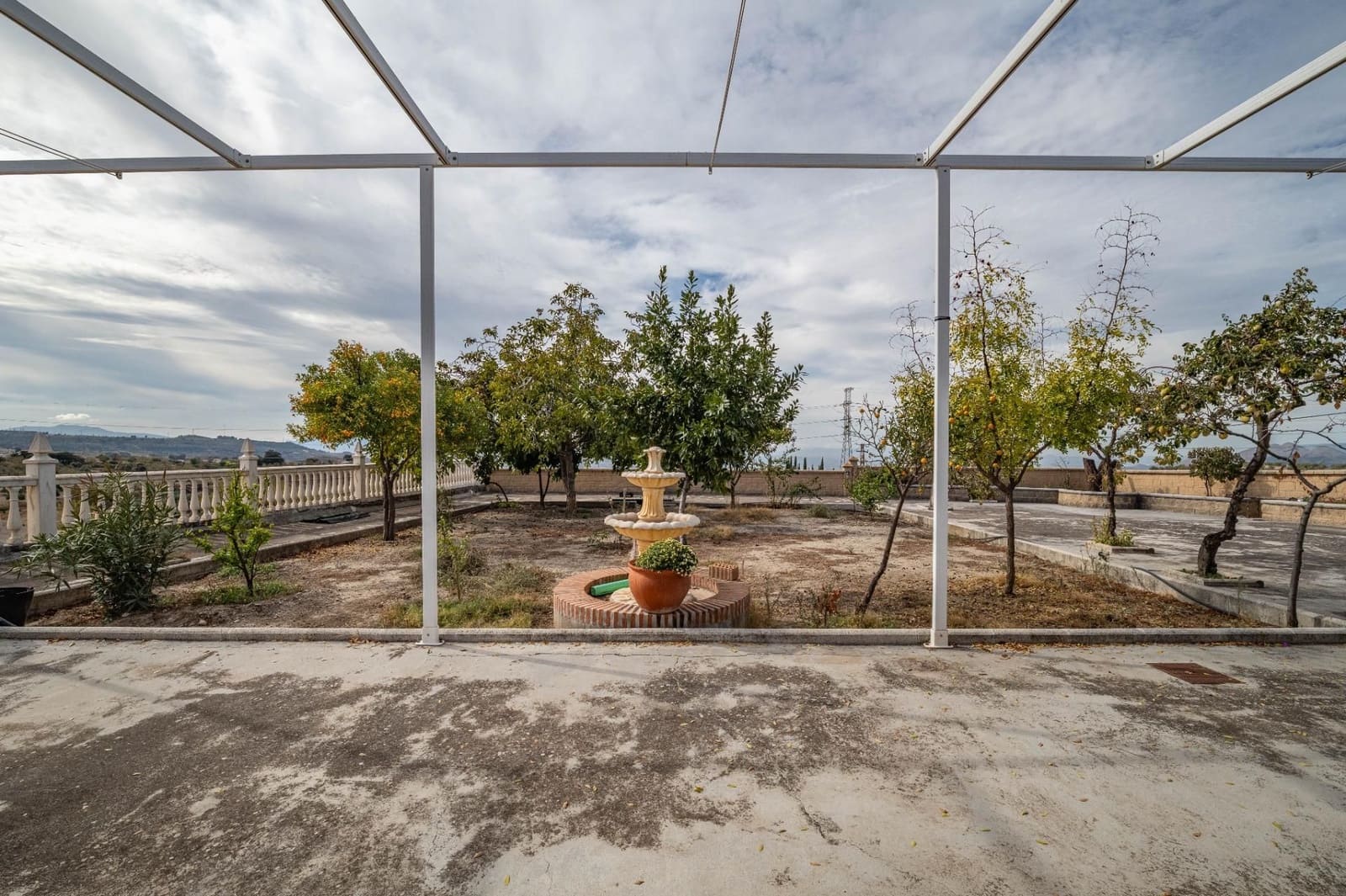 4 slaapkamer Finca/Landhuis te koop in Alfacar met garage - € 600.000 (Ref: 9534208)