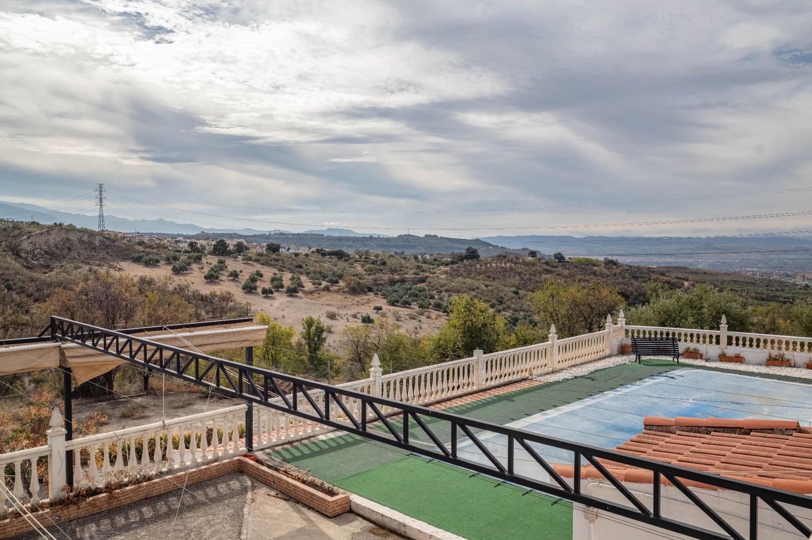 4 slaapkamer Finca/Landhuis te koop in Alfacar met garage - € 600.000 (Ref: 9534208)