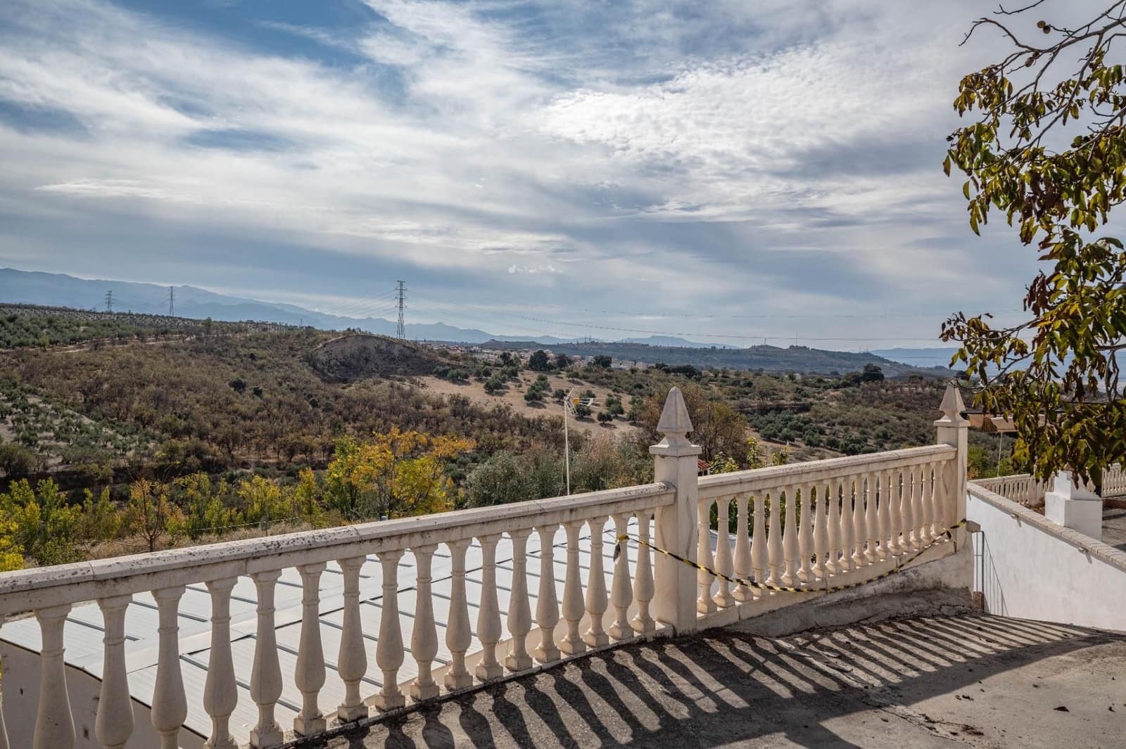 4 slaapkamer Finca/Landhuis te koop in Alfacar met garage - € 600.000 (Ref: 9534208)