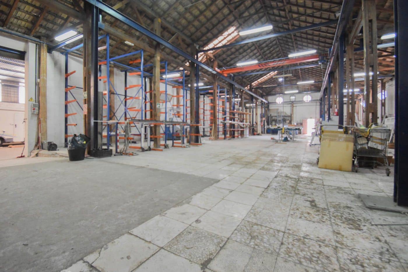 Local Commercial à vendre à Grenade ville - 325 000 € (Ref: 9534209)