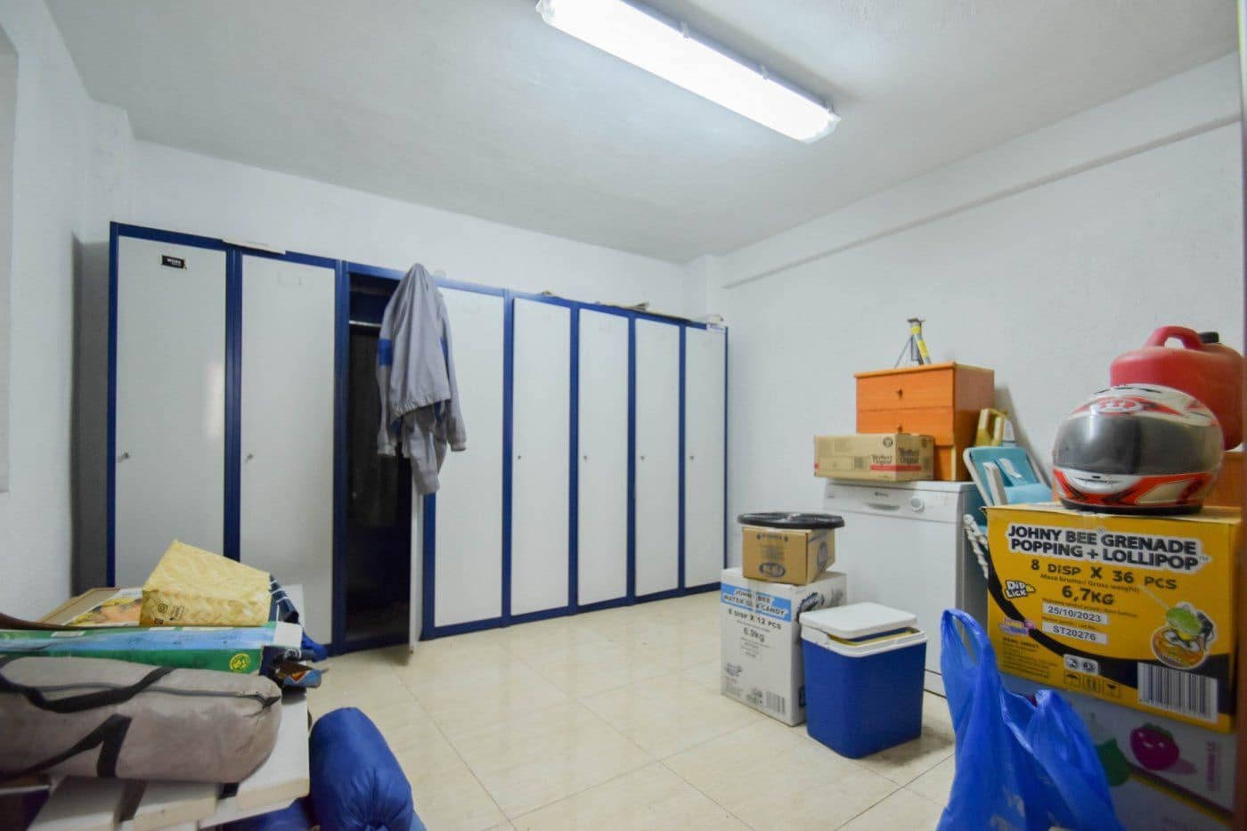 Local Commercial à vendre à Grenade ville - 325 000 € (Ref: 9534209)