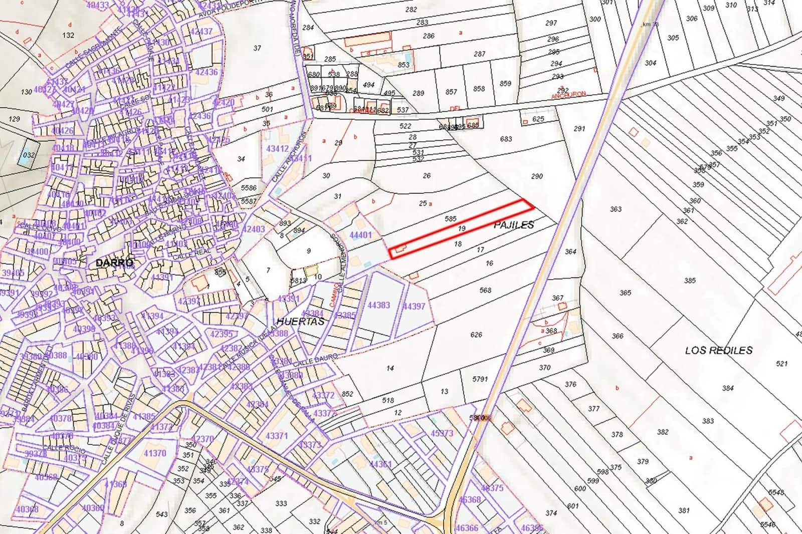 2 bedroom Finca/Country House for sale in Darro with garage - € 129,000 (Ref: 9534210)