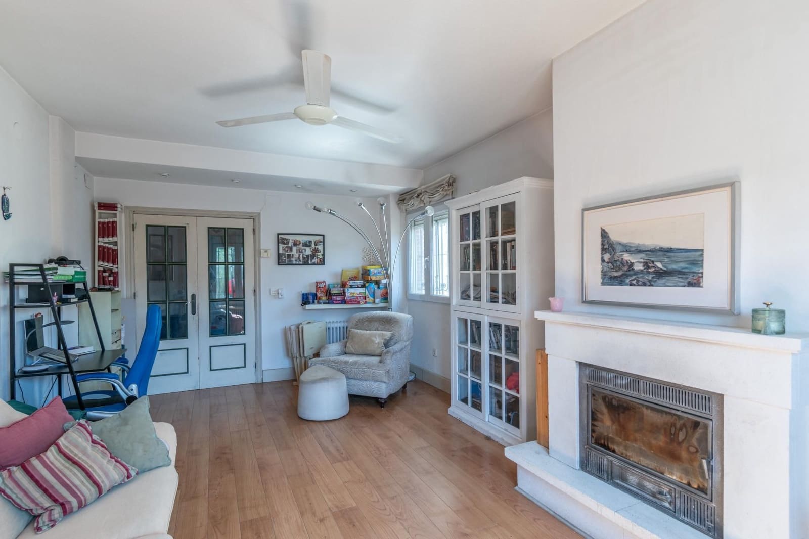 5 sypialnia Willa na sprzedaż w La Zubia z garażem - 309 000 € (Ref: 9534211)