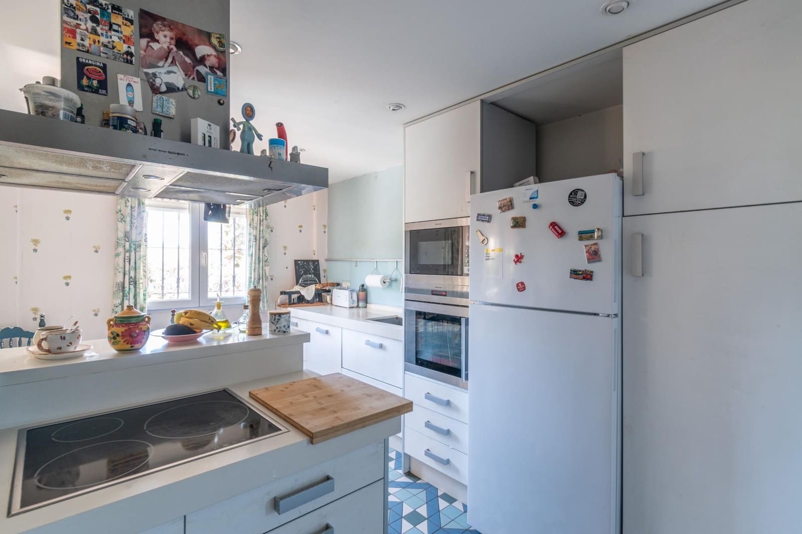 5 sypialnia Willa na sprzedaż w La Zubia z garażem - 309 000 € (Ref: 9534211)