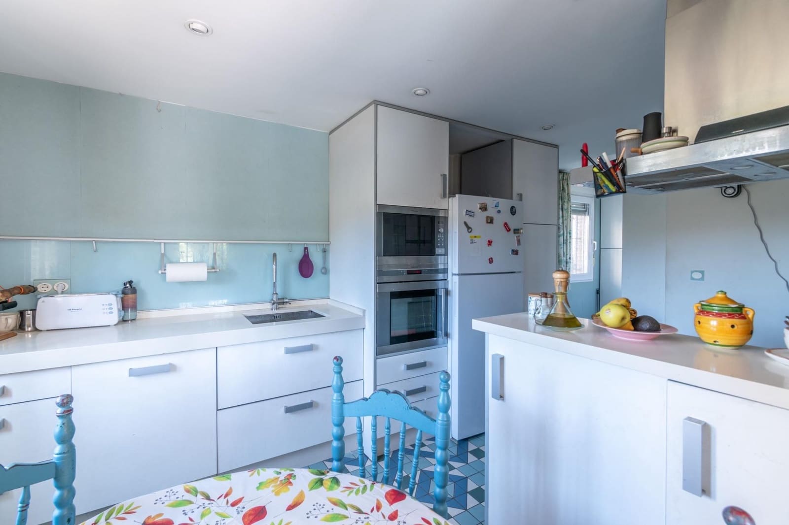 5 sypialnia Willa na sprzedaż w La Zubia z garażem - 309 000 € (Ref: 9534211)