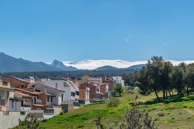 5 sovrum Villa till salu i La Zubia med garage - 309 000 € (Ref: 9534211)