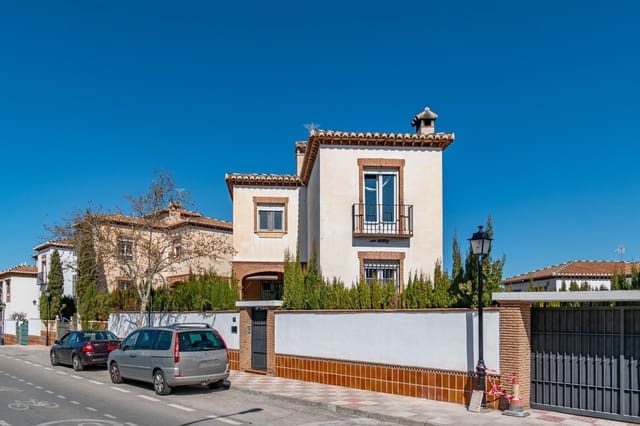 5 sovrum Villa till salu i La Zubia med garage - 309 000 € (Ref: 9534211)