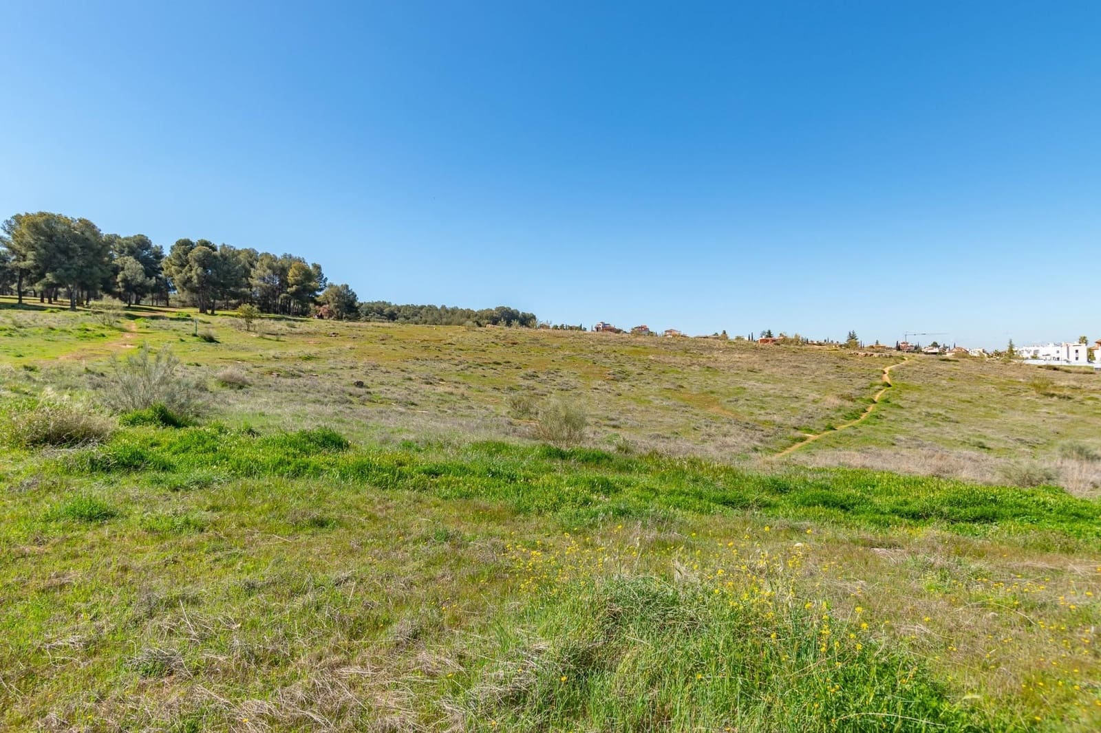 5 sypialnia Willa na sprzedaż w La Zubia z garażem - 309 000 € (Ref: 9534211)