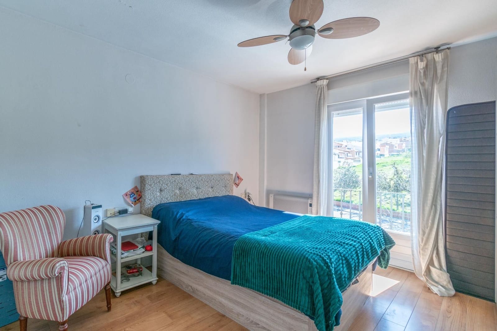 5 sypialnia Willa na sprzedaż w La Zubia z garażem - 309 000 € (Ref: 9534211)