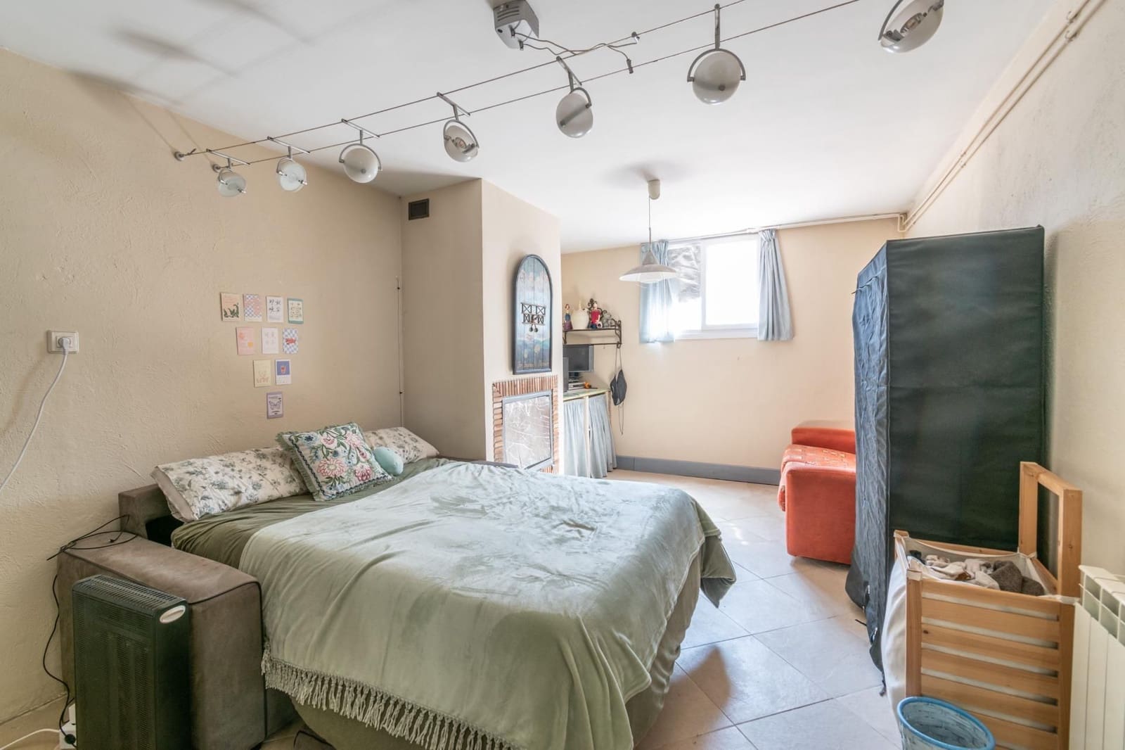 5 sypialnia Willa na sprzedaż w La Zubia z garażem - 309 000 € (Ref: 9534211)