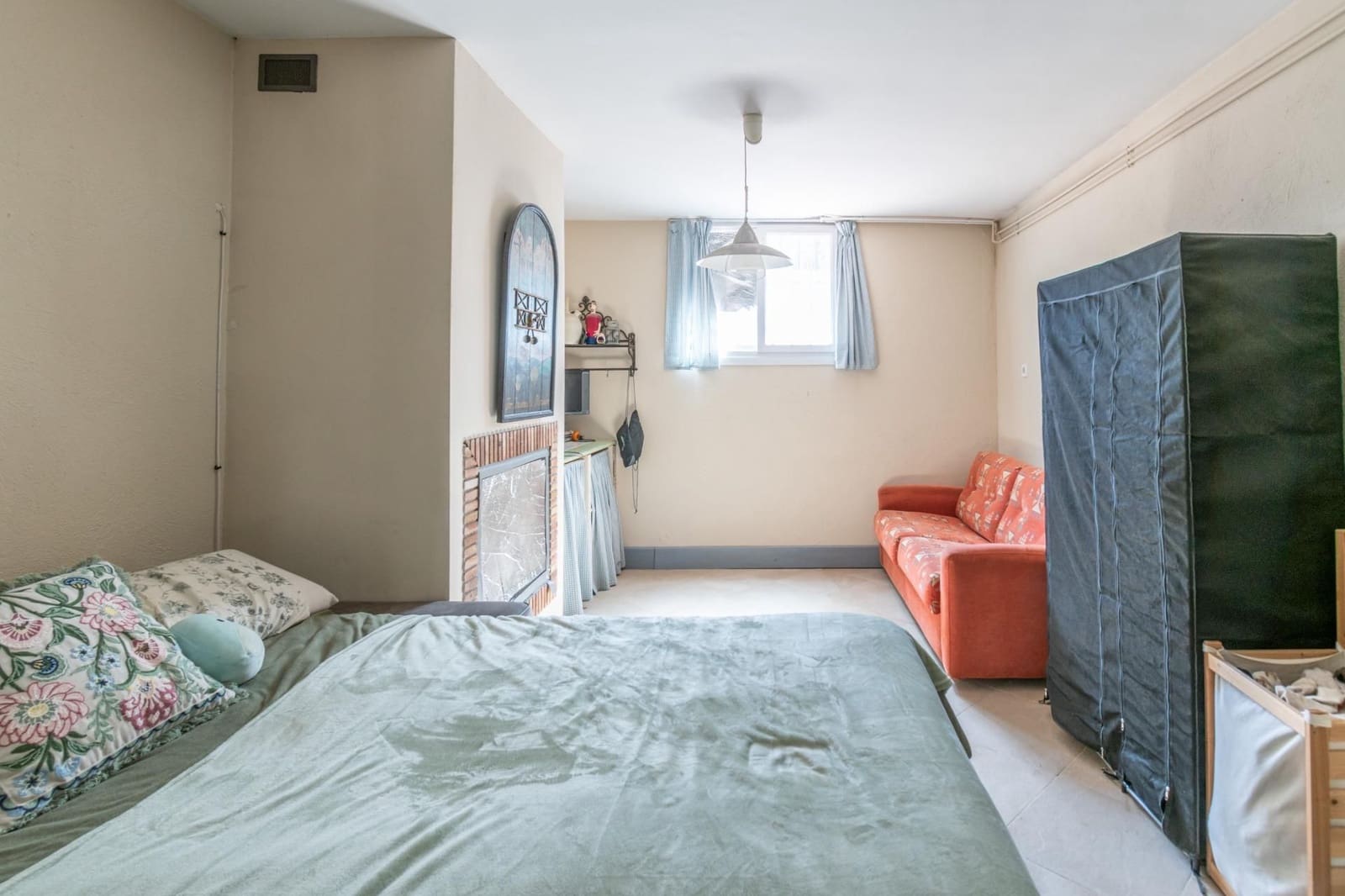 5 sypialnia Willa na sprzedaż w La Zubia z garażem - 309 000 € (Ref: 9534211)