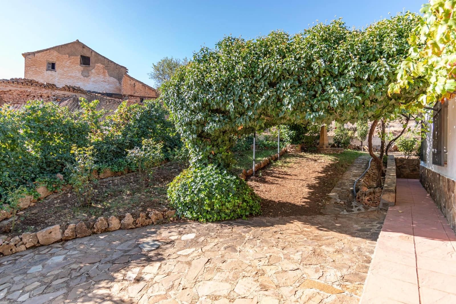 Finca/Casa Rural de 3 habitaciones en La Peza en venta - 149.900 € (Ref: 9534212)