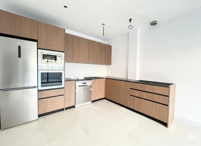 3 soveværelse Bungalow til salg i Cúllar Vega med garage - € 269.000 (Ref: 9534215)