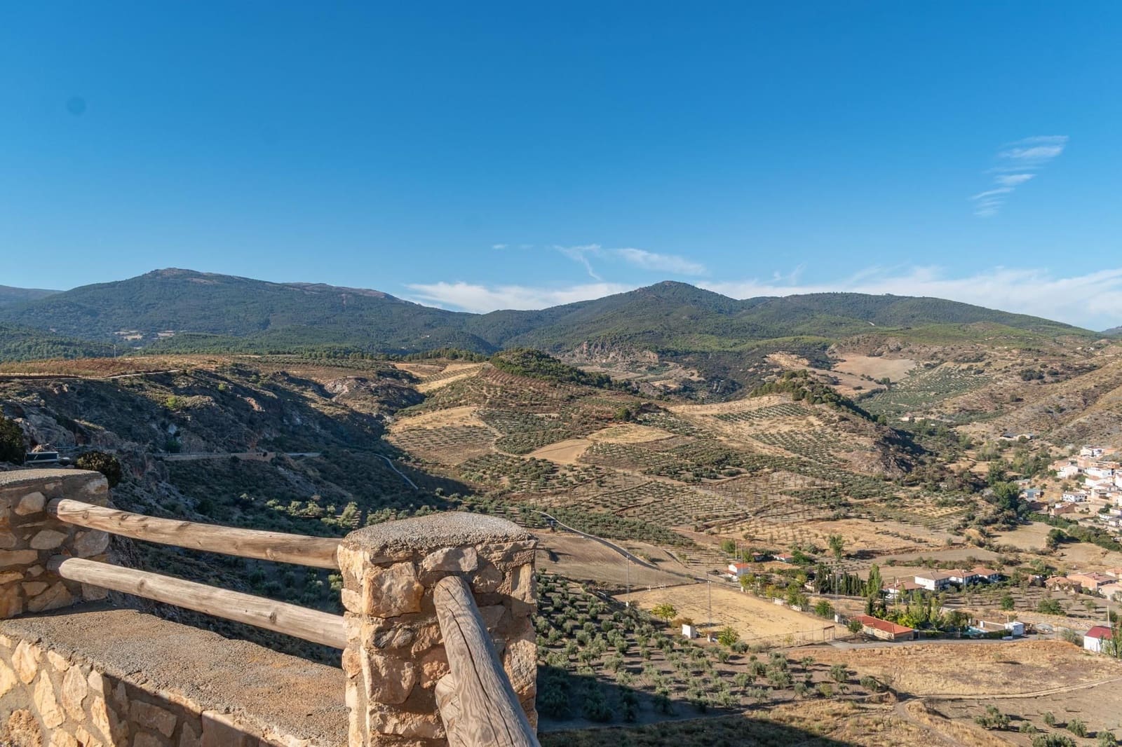 Finca/Casa Rural de 6 habitaciones en La Peza en venta con piscina garaje - 270.000 € (Ref: 9534218)