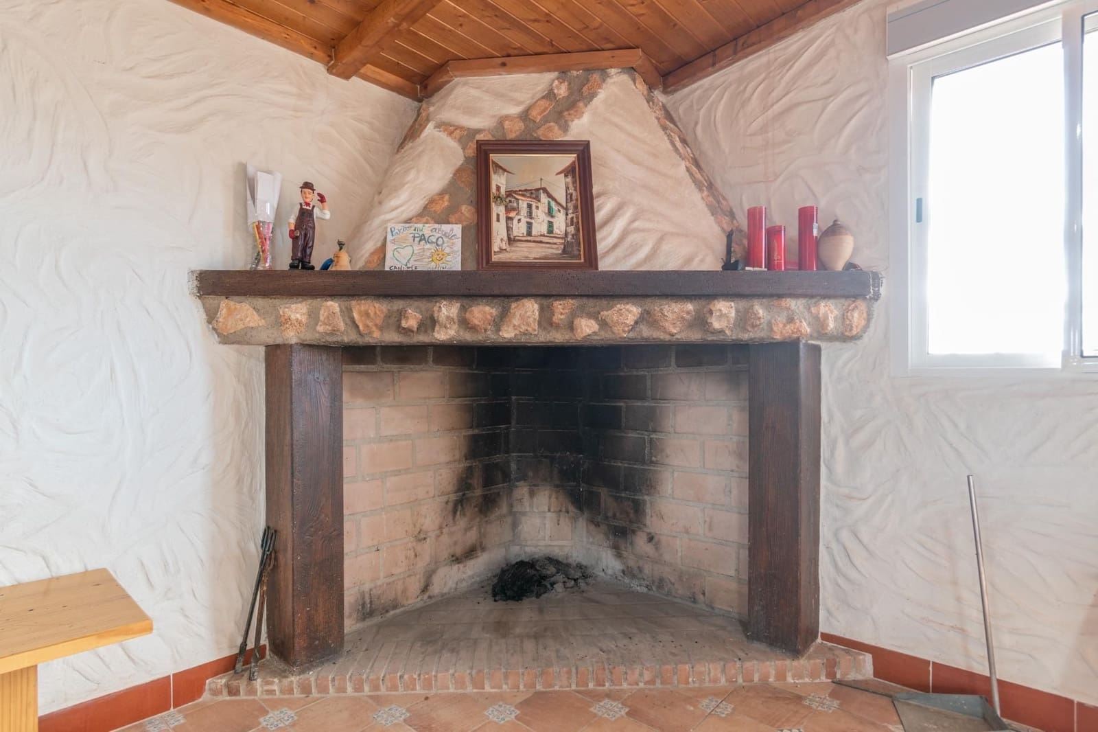 Finca/Casa Rural de 6 habitaciones en La Peza en venta con piscina garaje - 270.000 € (Ref: 9534218)