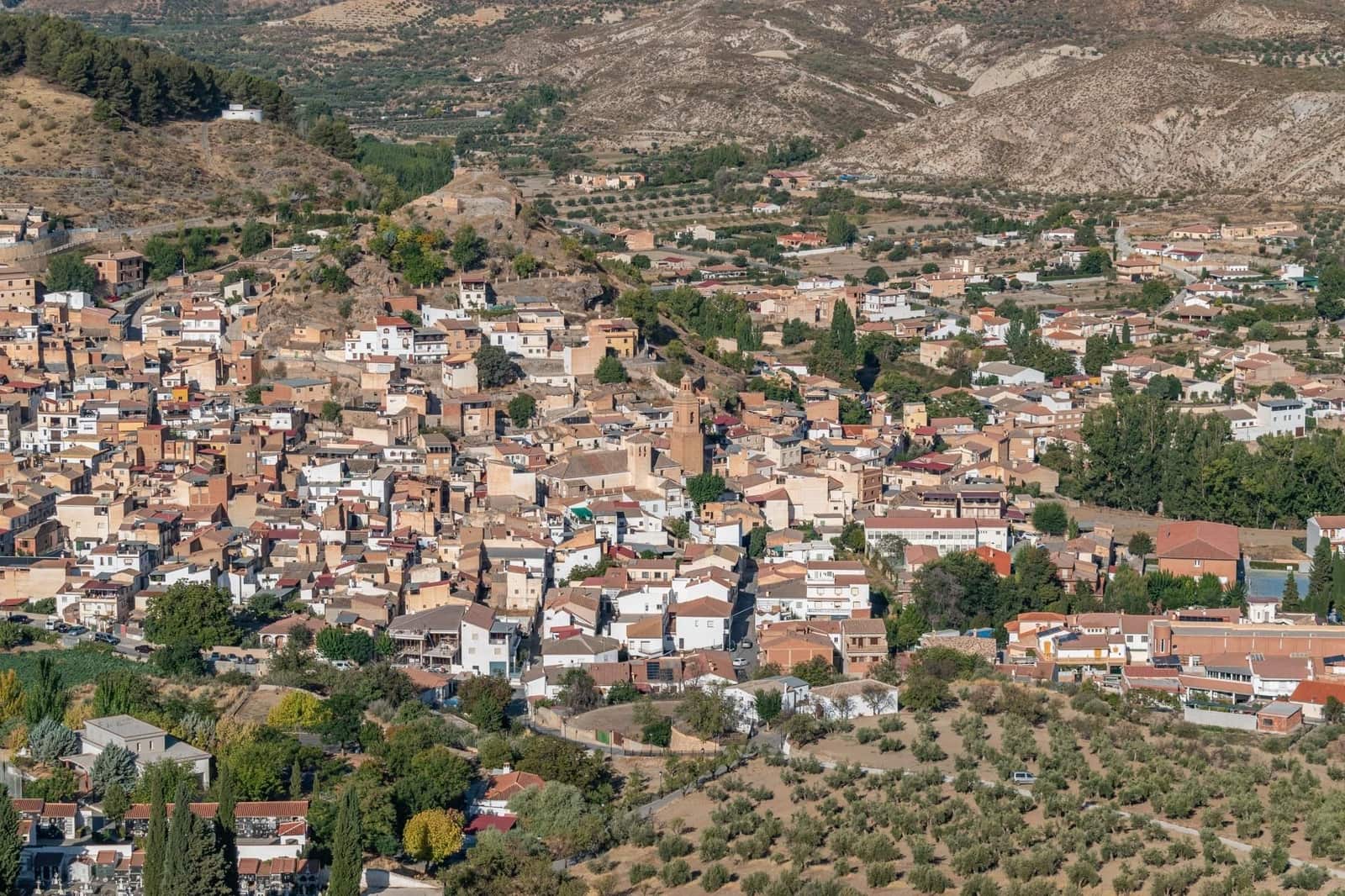 Finca/Casa Rural de 6 habitaciones en La Peza en venta con piscina garaje - 270.000 € (Ref: 9534218)