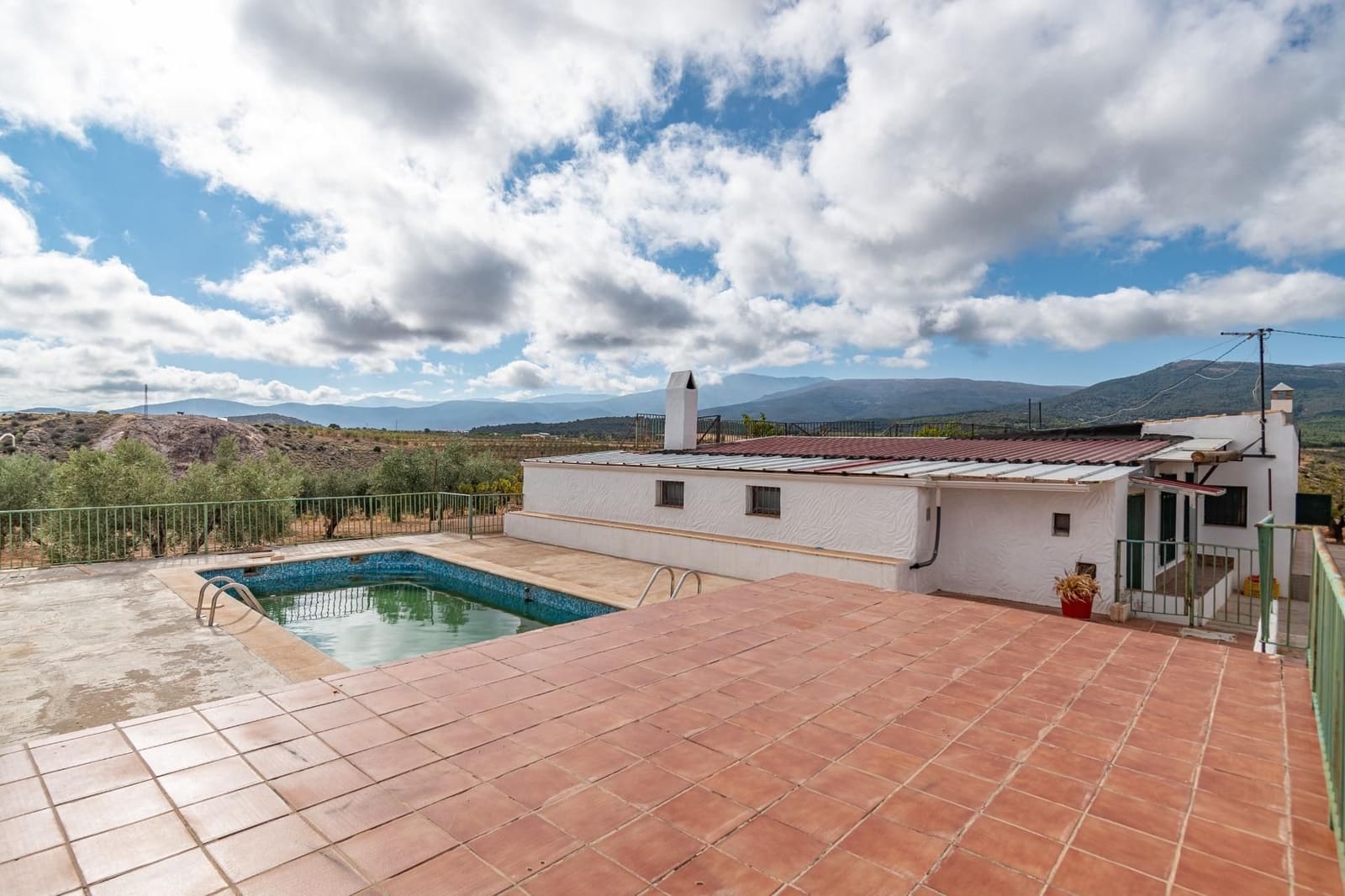 Finca/Casa Rural de 6 habitaciones en La Peza en venta con piscina garaje - 270.000 € (Ref: 9534218)