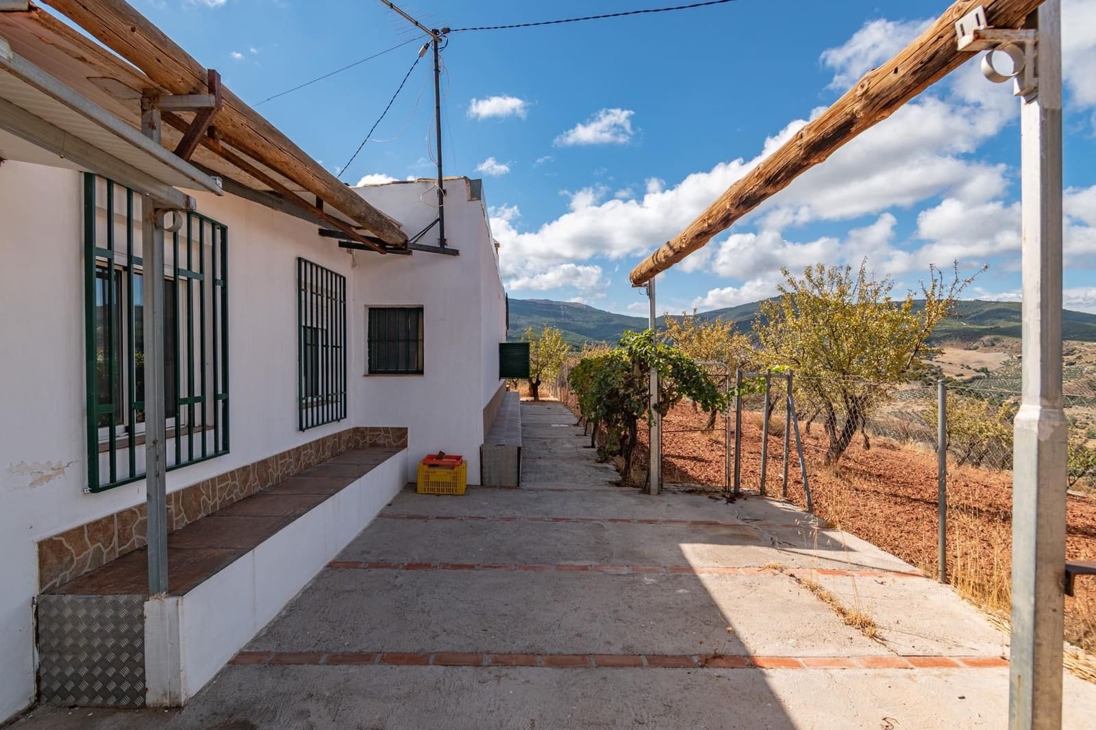 Finca/Casa Rural de 6 habitaciones en La Peza en venta con piscina garaje - 270.000 € (Ref: 9534218)