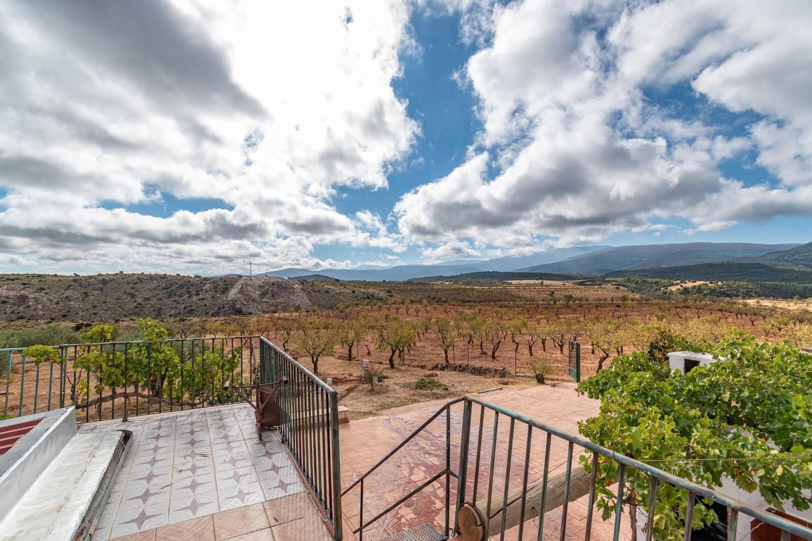 Finca/Casa Rural de 6 habitaciones en La Peza en venta con piscina garaje - 270.000 € (Ref: 9534218)