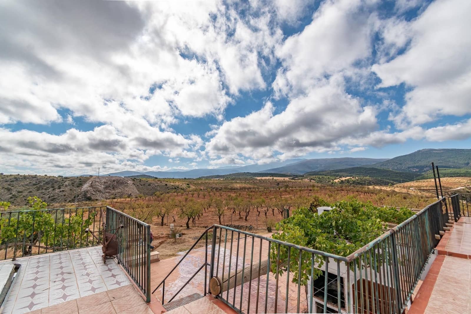 Finca/Casa Rural de 6 habitaciones en La Peza en venta con piscina garaje - 270.000 € (Ref: 9534218)