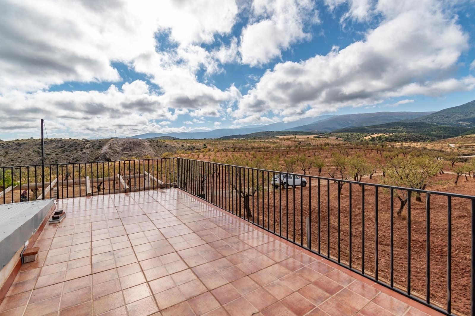 Finca/Casa Rural de 6 habitaciones en La Peza en venta con piscina garaje - 270.000 € (Ref: 9534218)