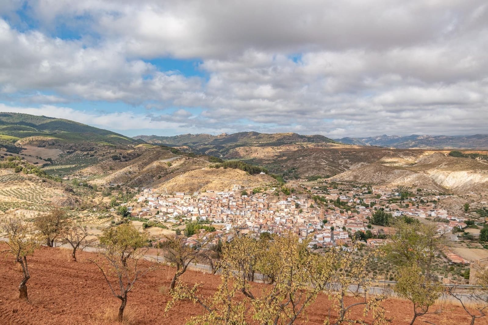 Finca/Casa Rural de 6 habitaciones en La Peza en venta con piscina garaje - 270.000 € (Ref: 9534218)