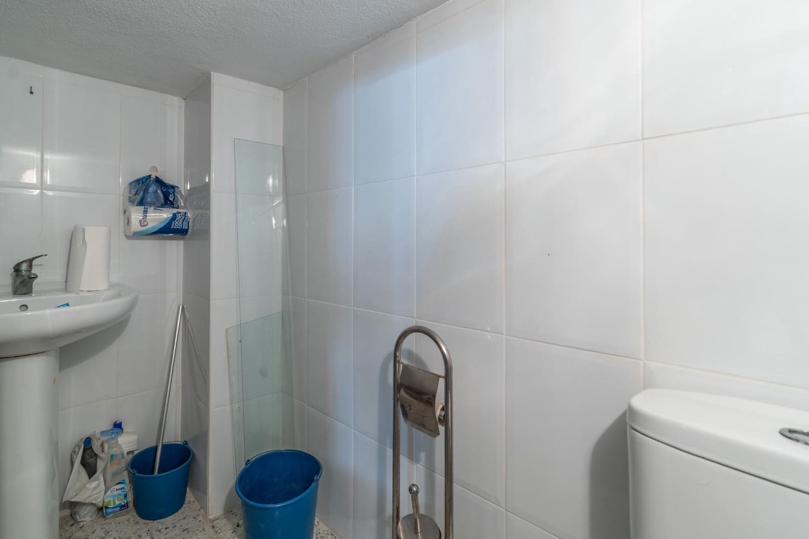 Commercial for sale in La Peza - € 150,000 (Ref: 9534219)