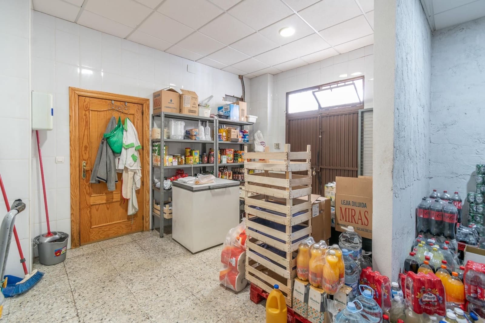 Commercial for sale in La Peza - € 150,000 (Ref: 9534219)