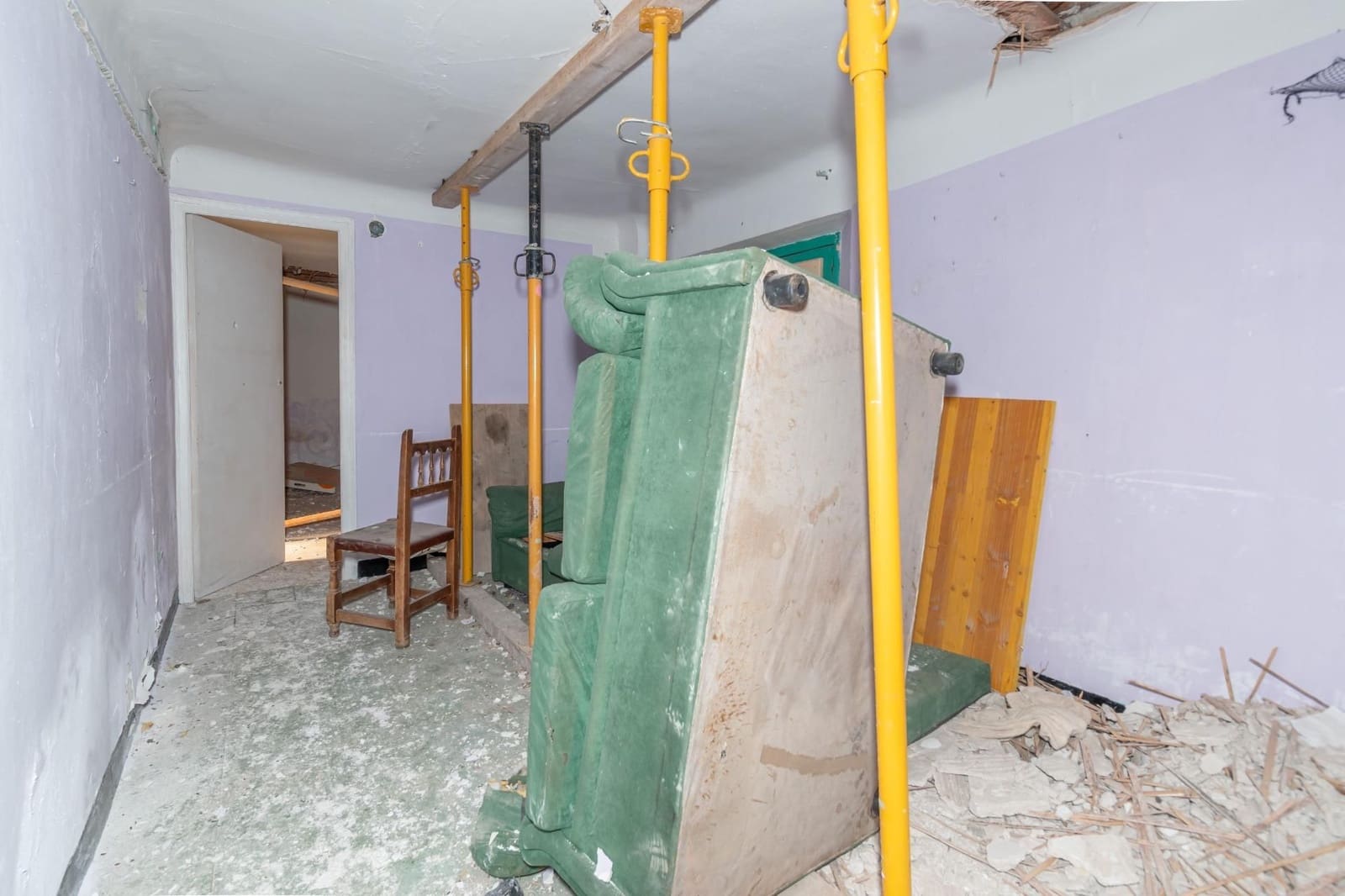 Haus zu verkaufen in Granada Stadt - 590.000 € (Ref: 9534221)