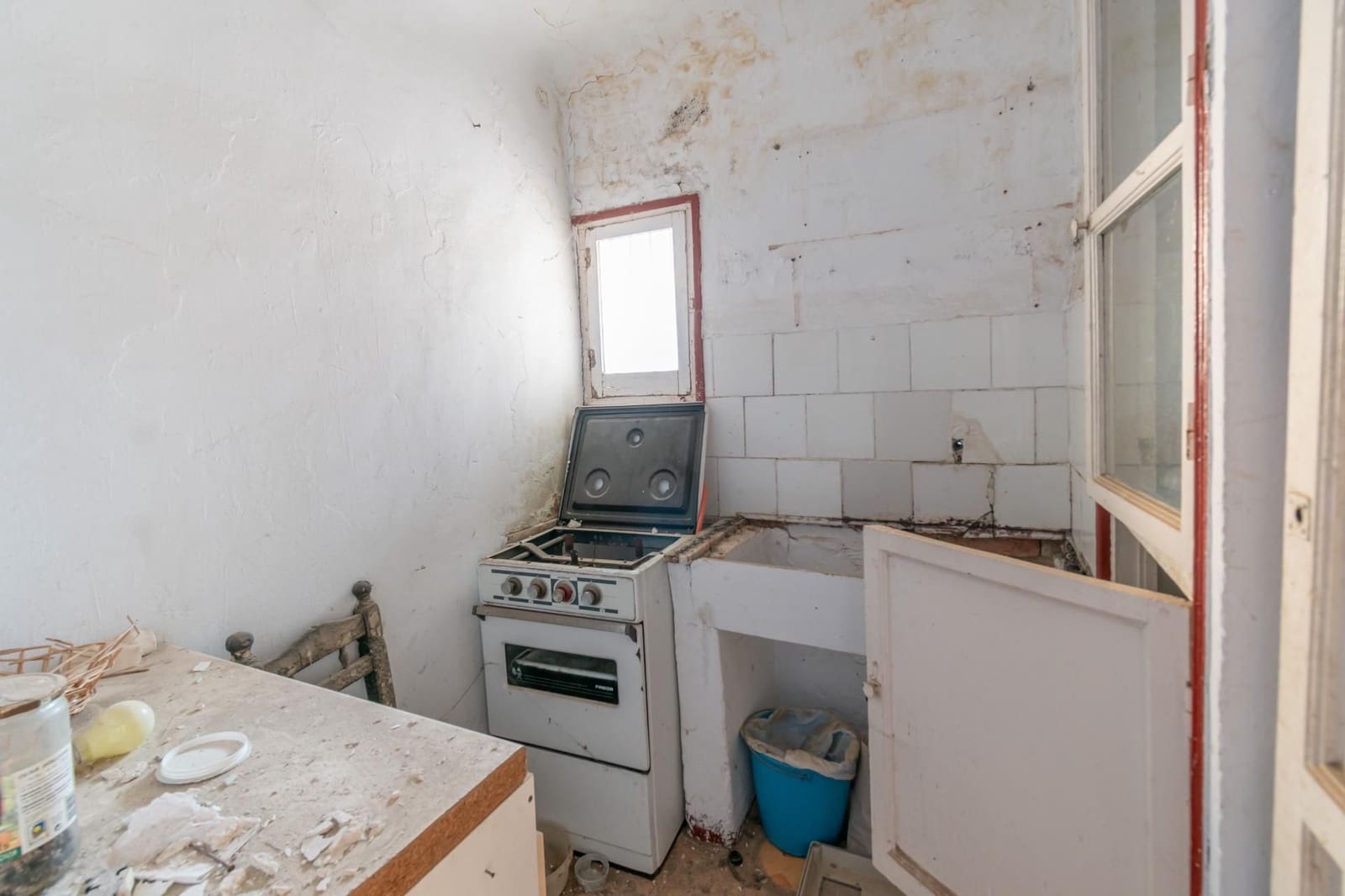 Haus zu verkaufen in Granada Stadt - 590.000 € (Ref: 9534221)