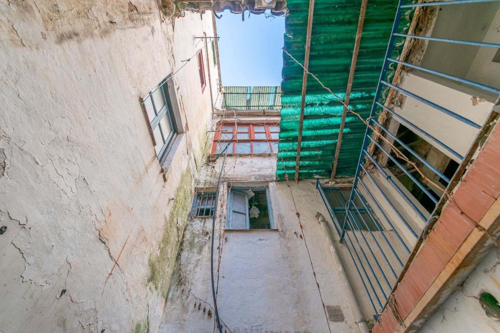 Haus zu verkaufen in Granada Stadt - 590.000 € (Ref: 9534221)