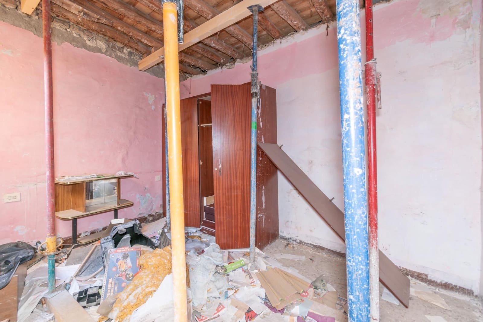 Haus zu verkaufen in Granada Stadt - 590.000 € (Ref: 9534221)