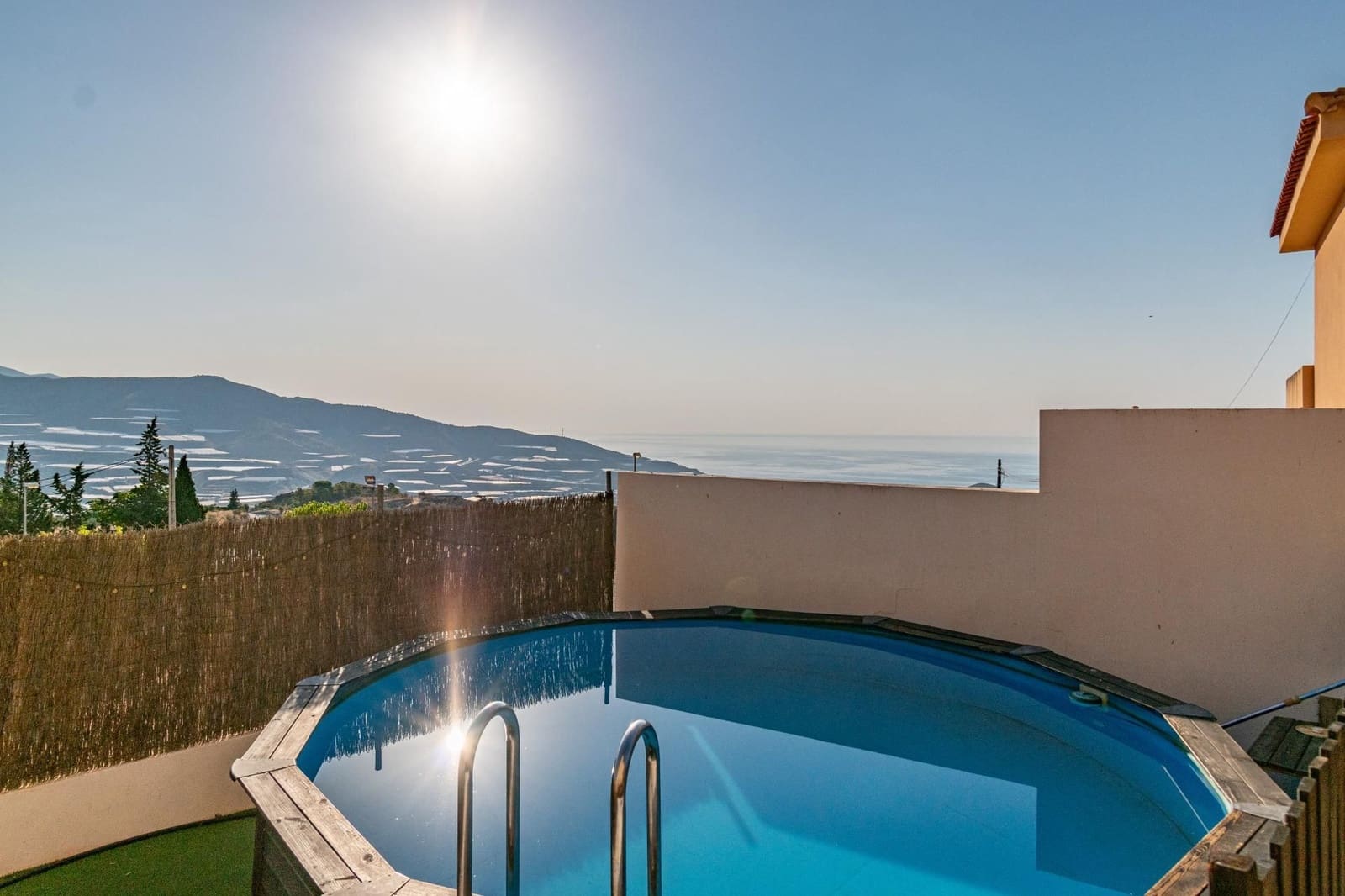 Chalet de 5 habitaciones en Gualchos en venta con garaje - 355.000 € (Ref: 9534223)