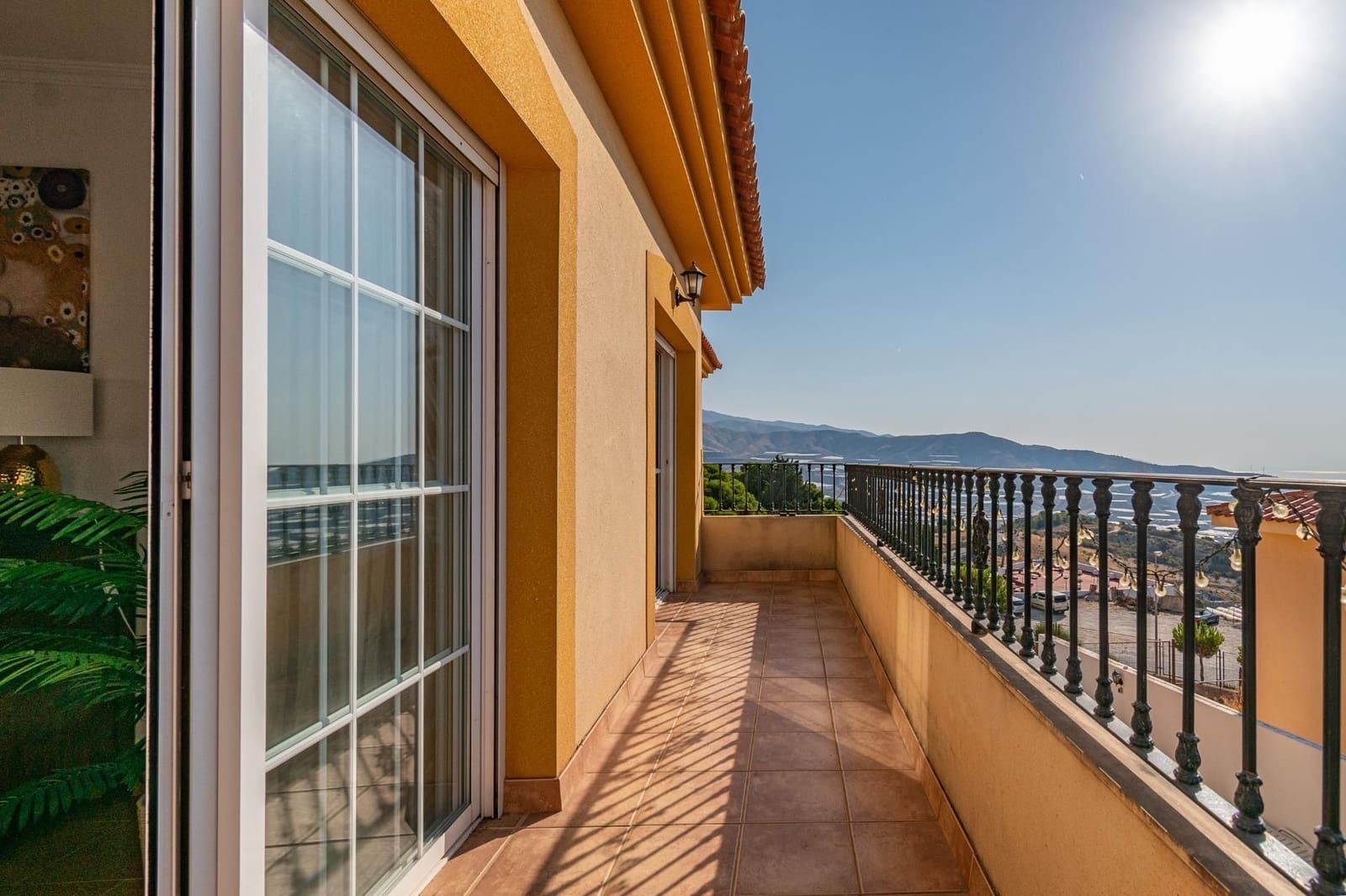 Chalet de 5 habitaciones en Gualchos en venta con garaje - 355.000 € (Ref: 9534223)