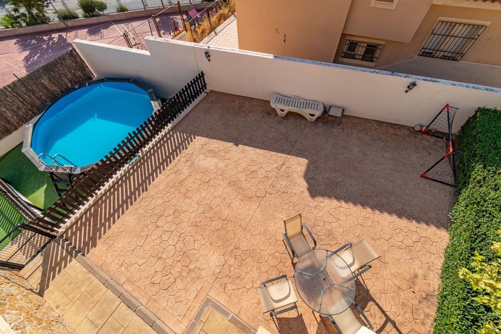 Chalet de 5 habitaciones en Gualchos en venta con garaje - 355.000 € (Ref: 9534223)