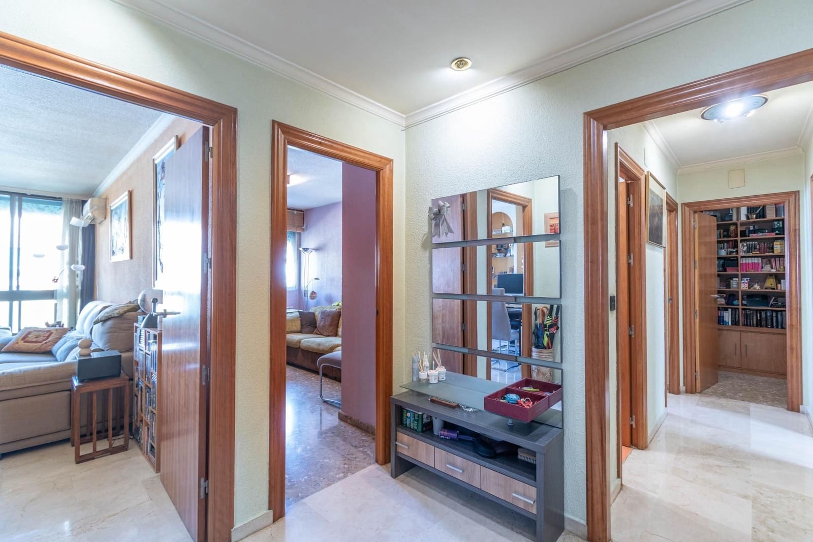 4 sovrum Lägenhet till salu i Granada stad med pool garage - 345 000 € (Ref: 9534224)