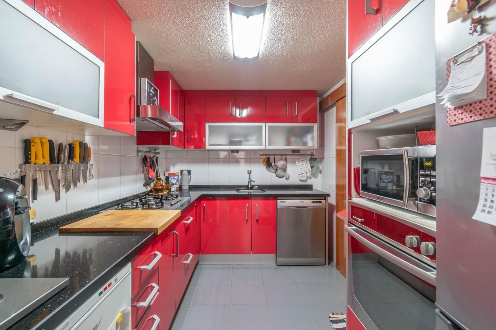 4 sovrum Lägenhet till salu i Granada stad med pool garage - 345 000 € (Ref: 9534224)